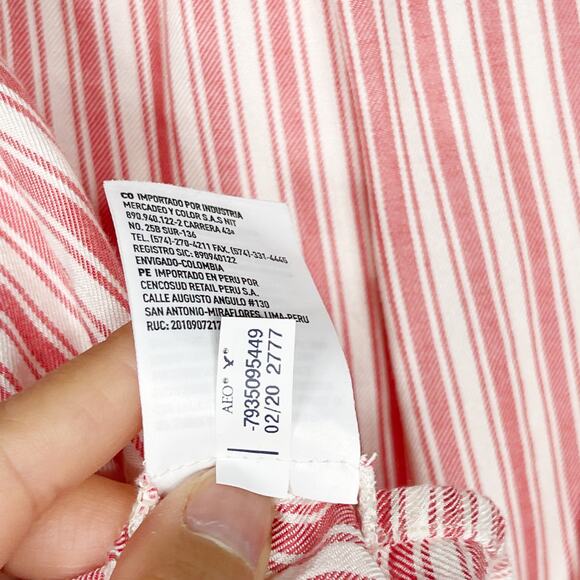 New American Eagle XSmall XS Red Cream Striped Tie Front Button Front Shirt Top - Picture 8 of 9